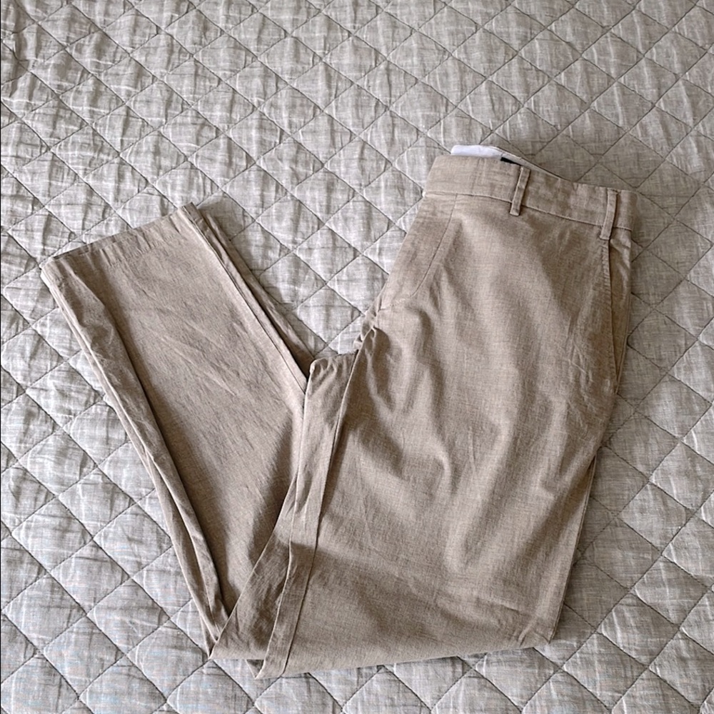 Excellent Condition Vineyard Vines Men’s Chino